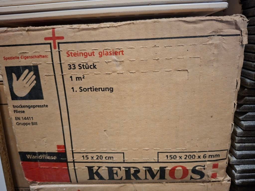Tegels badkamer , keuken beige, 15bij20cm, Ophalen, Nieuw, Minder dan 5 m², Wandtegels