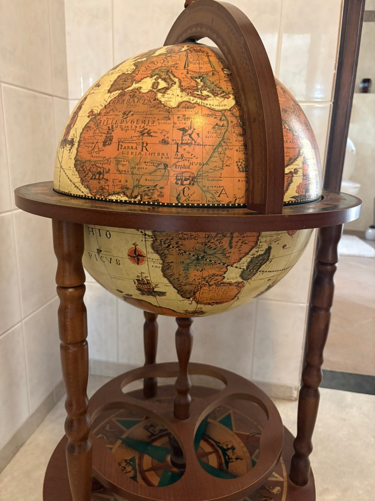 ITALIAANSE bar globe drank wereldbol barglobe globebar, Ophalen of Verzenden, Zo goed als nieuw