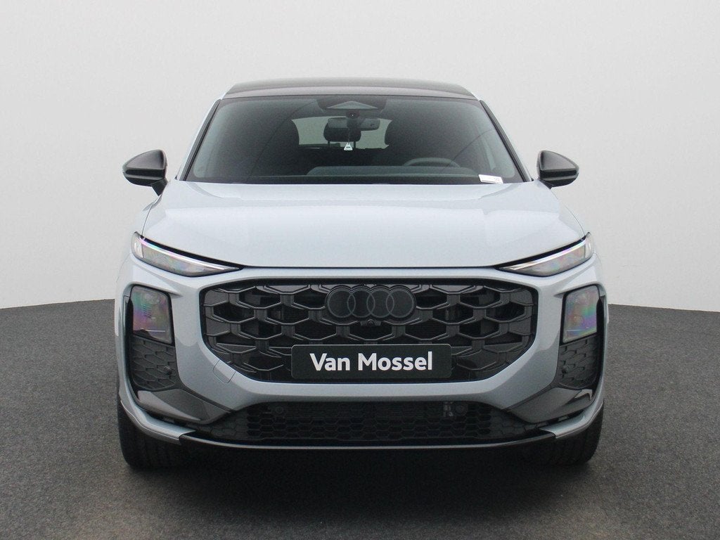 Audi Q3 Sportback 1.5 200kW e-hybrid S edition 272 PK | S-li, Auto's, 12 maanden, 1800 kg, Euro 6, 150 min