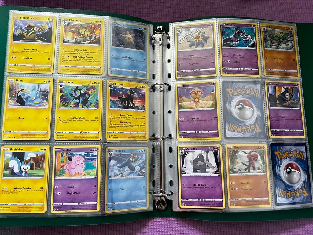 Pokémon kaarten collectie - Brilliant Stars, Ophalen of Verzenden, Zo goed als nieuw, Meerdere kaarten