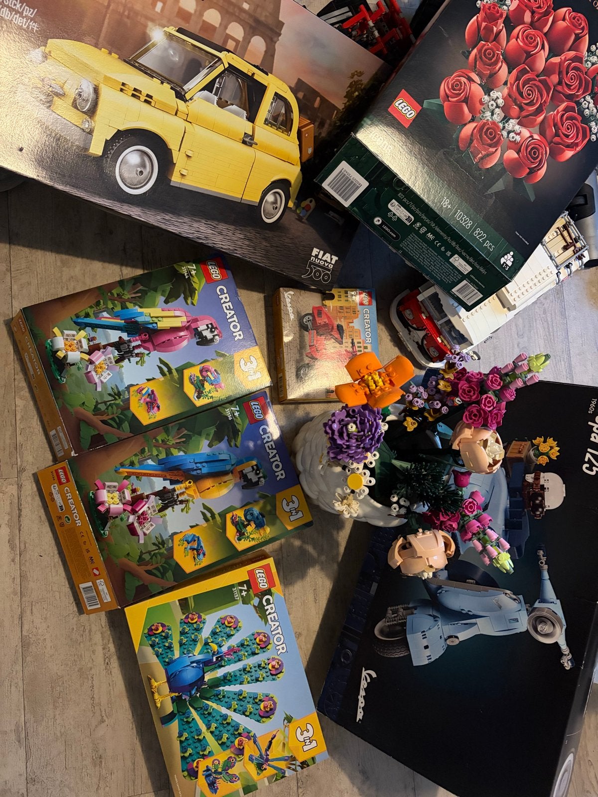 Diverse LEGO sets: Creator, Botanical, Fiat, Vespa, VW, Ophalen, Zo goed als nieuw, Lego