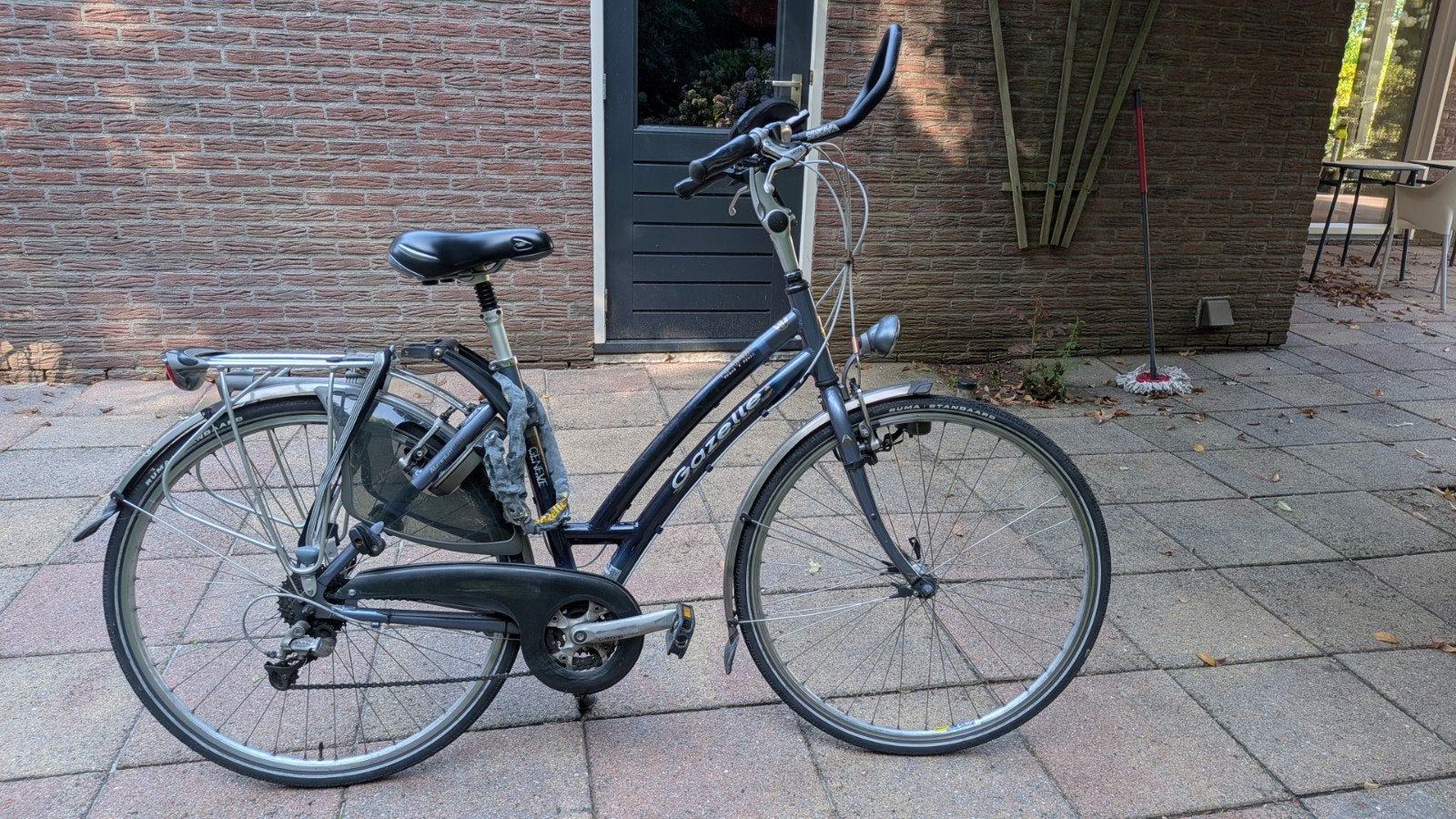 Gazelle Geneve Gold Line, Ophalen, Gebruikt, 10 tot 15 versnellingen, Velgrem