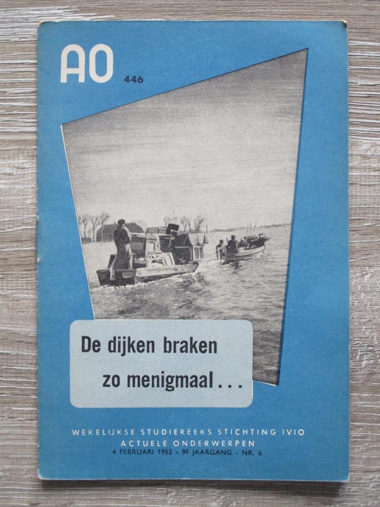 AO 445 De dijken braken zo menigmaal..., Ophalen of Verzenden, Gelezen, Europa