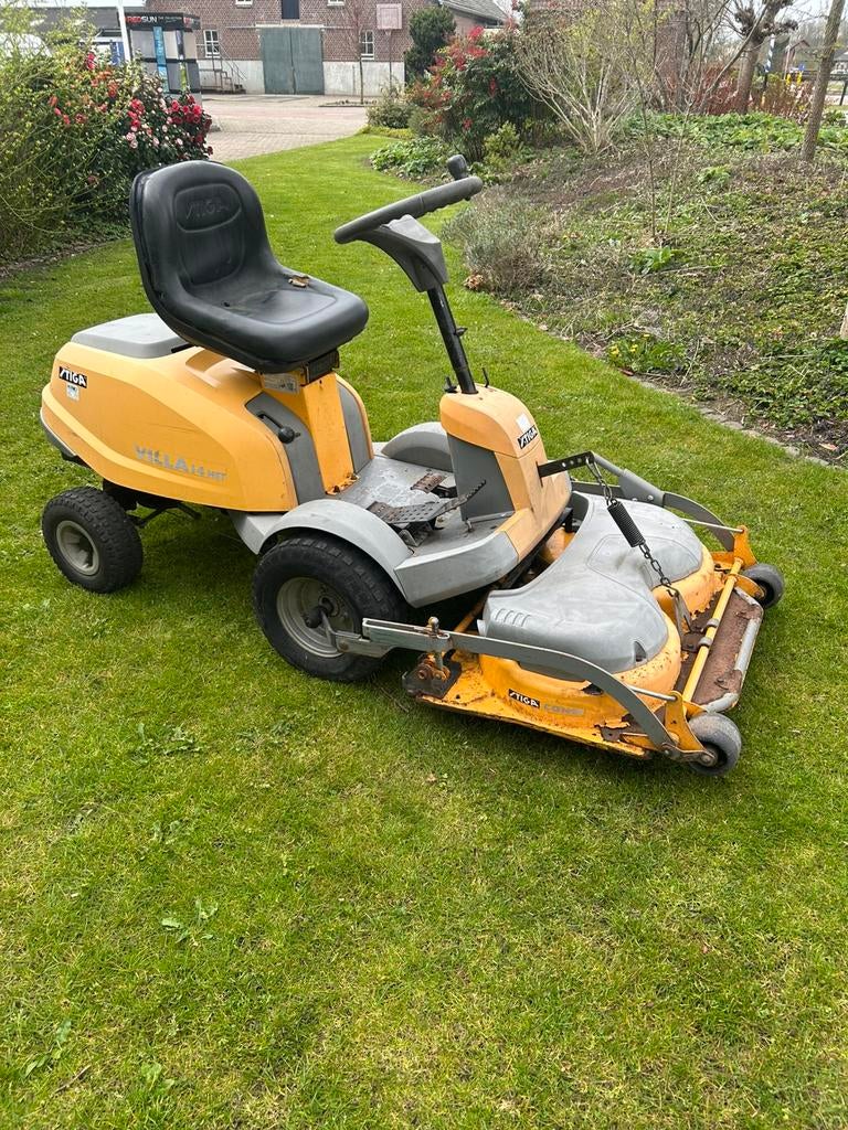 Stiga villa 14 HST, Tuin en Terras, Zitmaaiers, Ophalen, Gebruikt, Mulchfunctie, Minder dan 90 cm