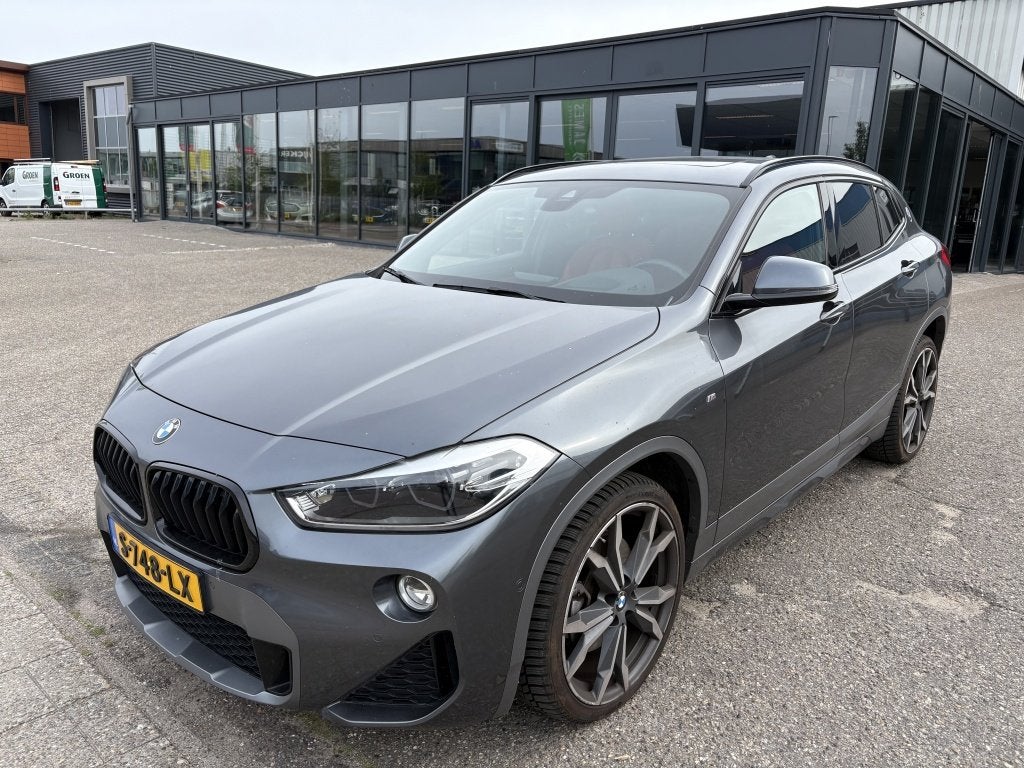 BMW X2 sDrive20i High Executive | Panodak | Leer | Trekhaak, Auto's, BMW, Bedrijf, Te koop, X2, ABS, Achteruitrijcamera, Airbags