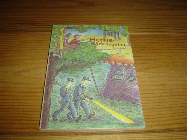 Te koop : herrie bij de hoge hut, Ophalen of Verzenden, Gelezen, Fictie algemeen