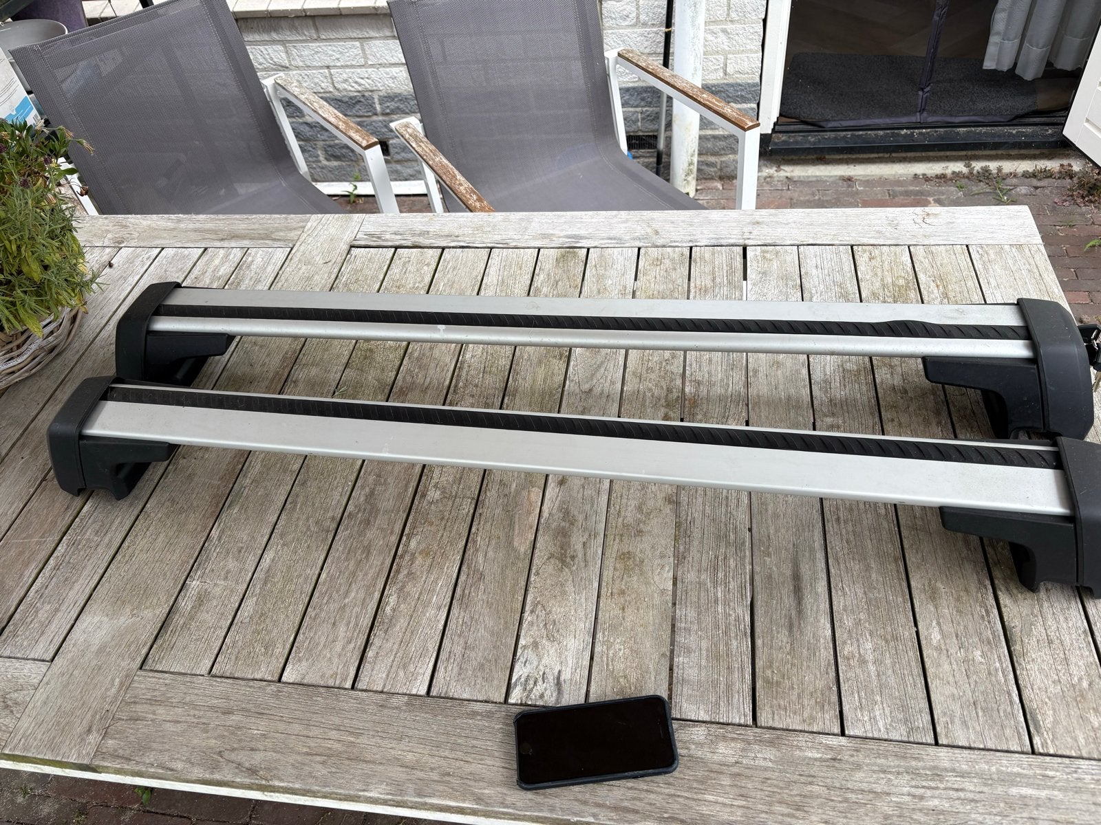Originele Volvo V60 dakdragers (zonder roofrails), Auto diversen, Ophalen, Gebruikt