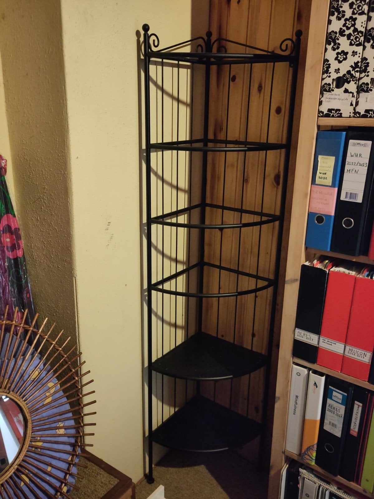 Zwart Ikea metalen hoekrek met 5 planken, Ophalen, Gebruikt