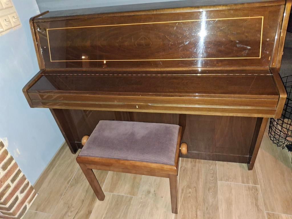 Schimmel Piano - Klassiek en Elegant, Gebruikt, Bruin, Ophalen of Verzenden, Piano