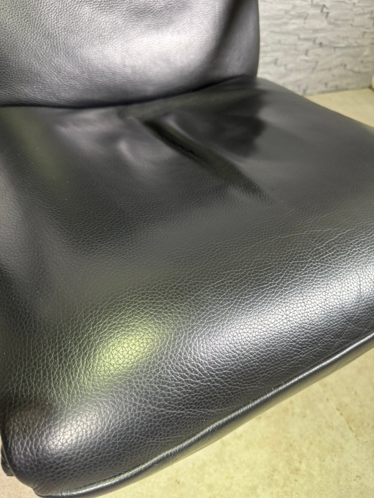Foto 12 van Jori Brainbuilder Medi 7760 Relaxfauteuil Zwart Leer
