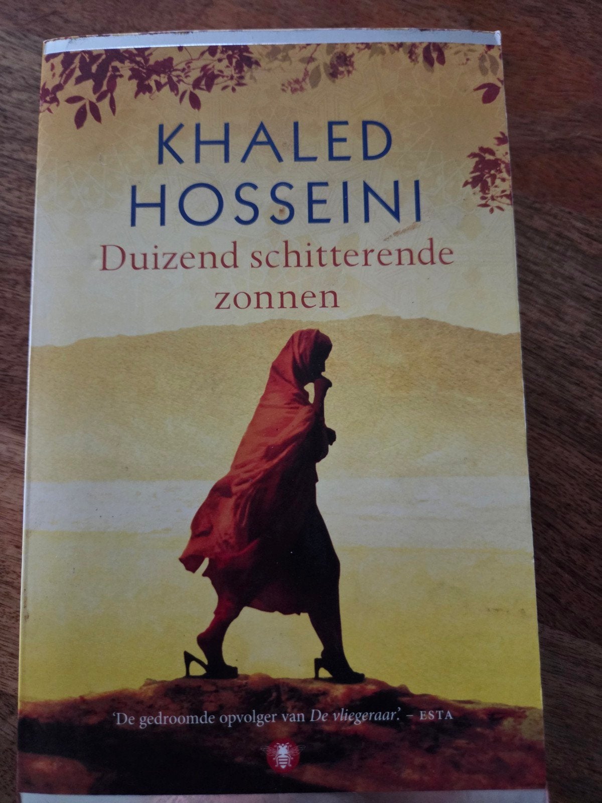 Khaled Hosseini - Duizend schitterende zonnen, Ophalen of Verzenden, Zo goed als nieuw, Khaled Hosseini