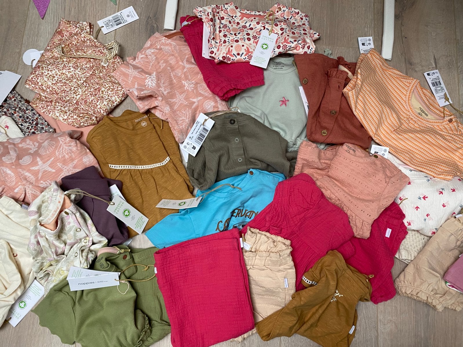 Nieuw pakket Noppies 35 items partij babykleding, Ophalen of Verzenden, Nieuw, Overige maten