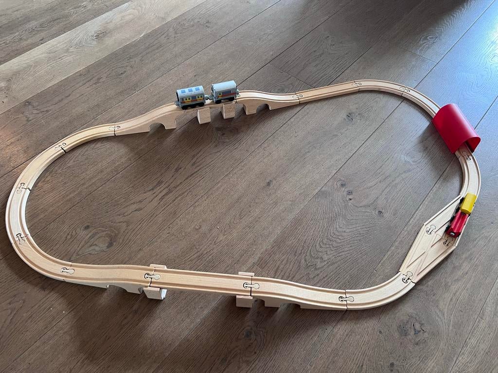 Houten spoorbaan met treintjes, Ophalen, Gebruikt