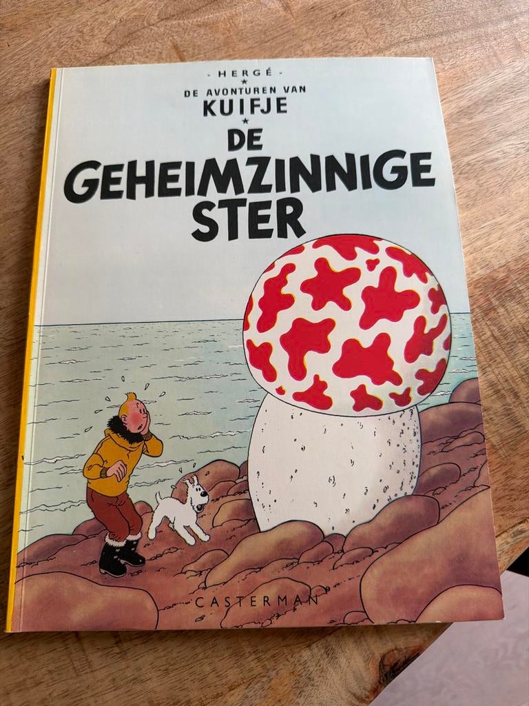 Kuifje: De Geheimzinnige Ster - Klassiek stripboek, Eén stripboek, Ophalen of Verzenden, Zo goed als nieuw