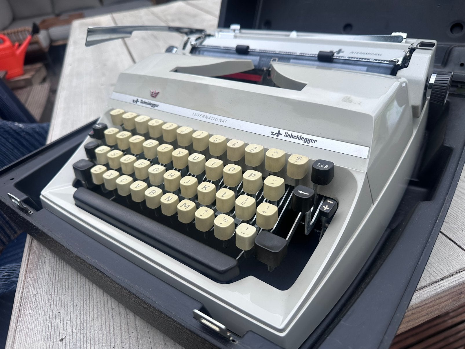 Originele Scheidegger-typemachine incl lint, Ophalen of Verzenden, Gebruikt