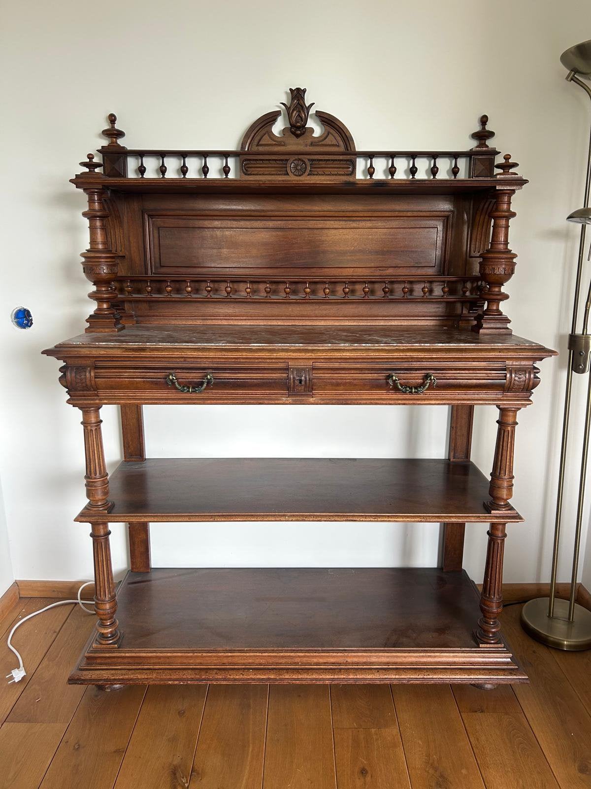 Kastje antiek buffet dressoir, Ophalen