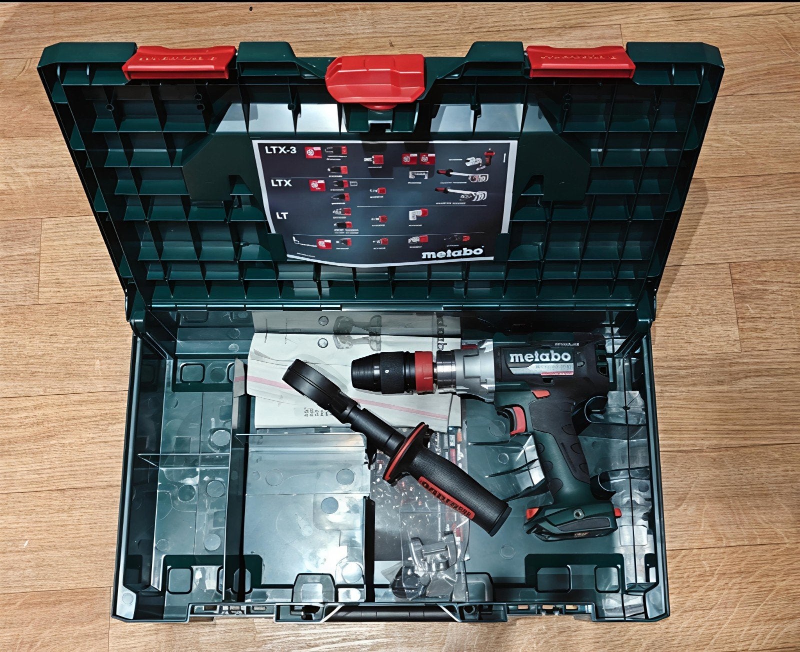 nieuwe Metabo klopboormachine SB 18 LTX-3 BL Q I 

eventueel, Ophalen of Verzenden, Nieuw, Boormachine