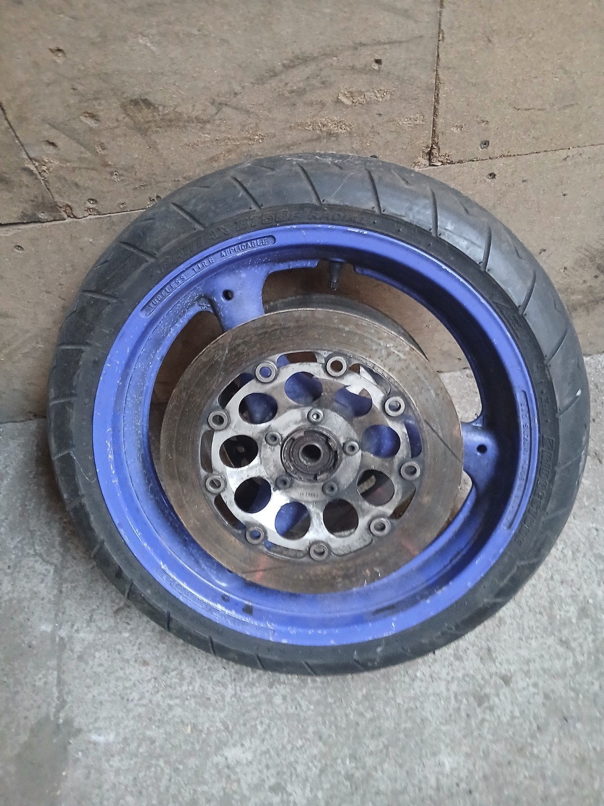 suzuki velgen set, Ophalen