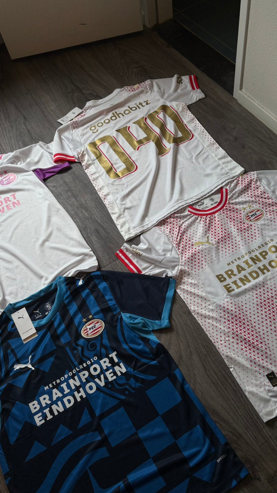 PSV shirt Szn 2025/26 & 2026/27, Maat M, Ophalen of Verzenden, Nieuw, Shirt