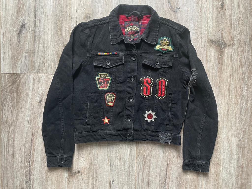 Superdry dames spijkerjas zwart NIEUW mt 40, Kleding | Dames, Jassen | Zomer, Ophalen of Verzenden, Nieuw, Maat 38/40 (M), Zwart
