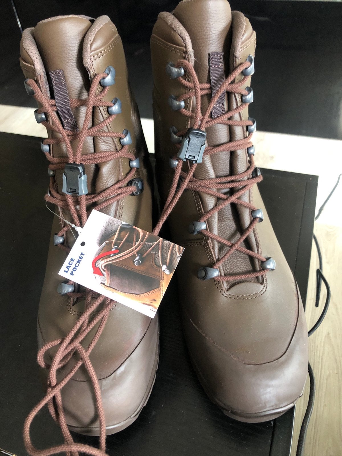 Nieuwe Haix wandelschoenen - Bruin mt 42,5 43, Ophalen of Verzenden, Nieuw, Schoenen