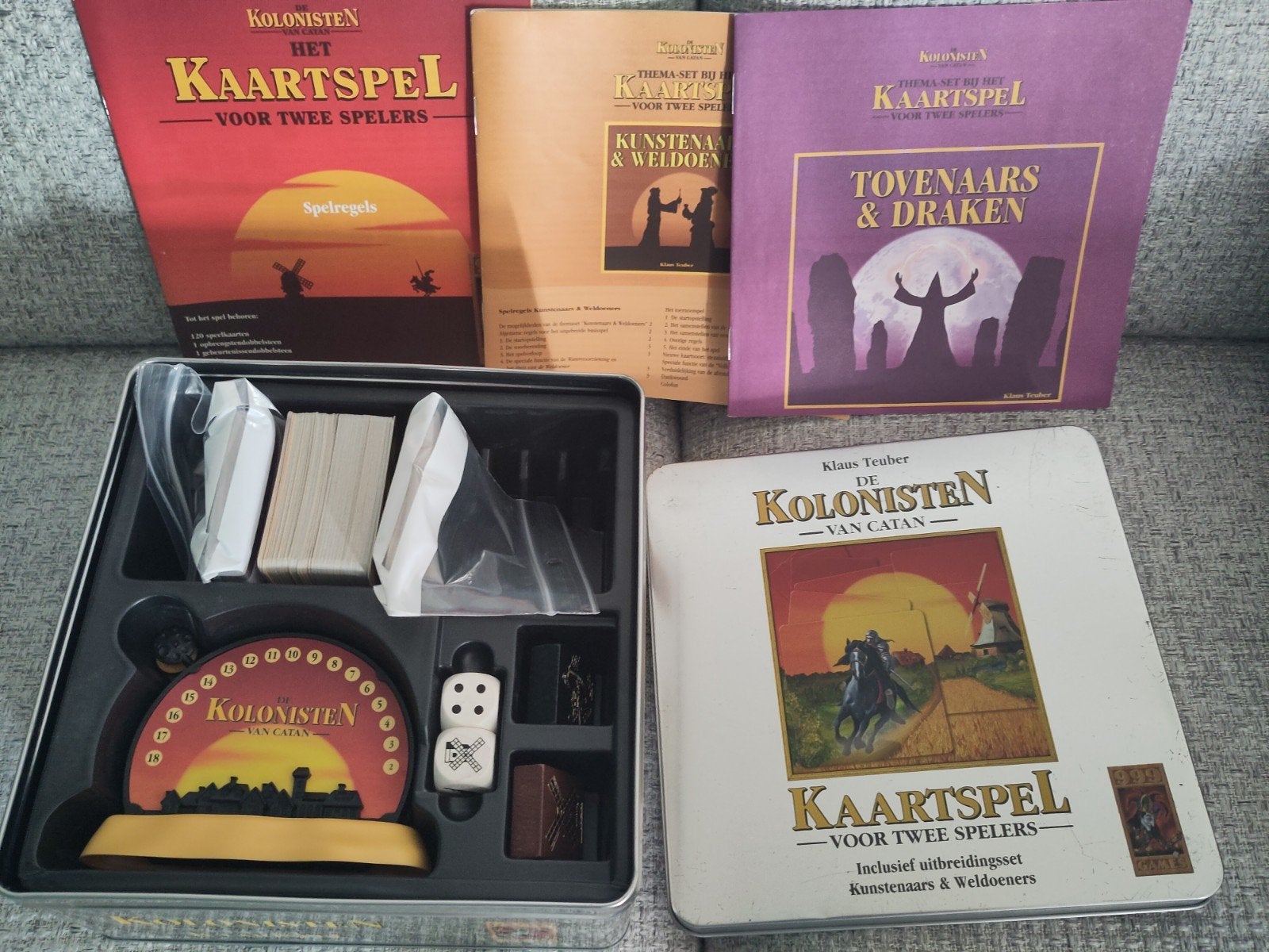 Kolonisten van Catan kaartspel inclusief TD en KW., Hobby en Vrije tijd, Gezelschapsspellen | Kaartspellen, Een of twee spelers
