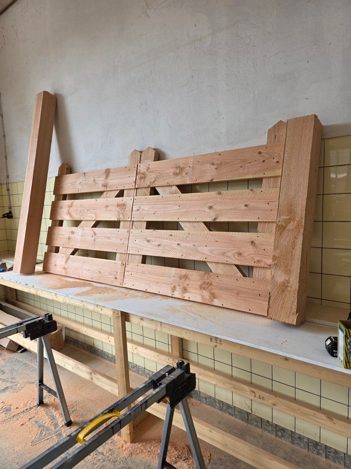 landhek douglas, Ophalen, Nieuw, Hout