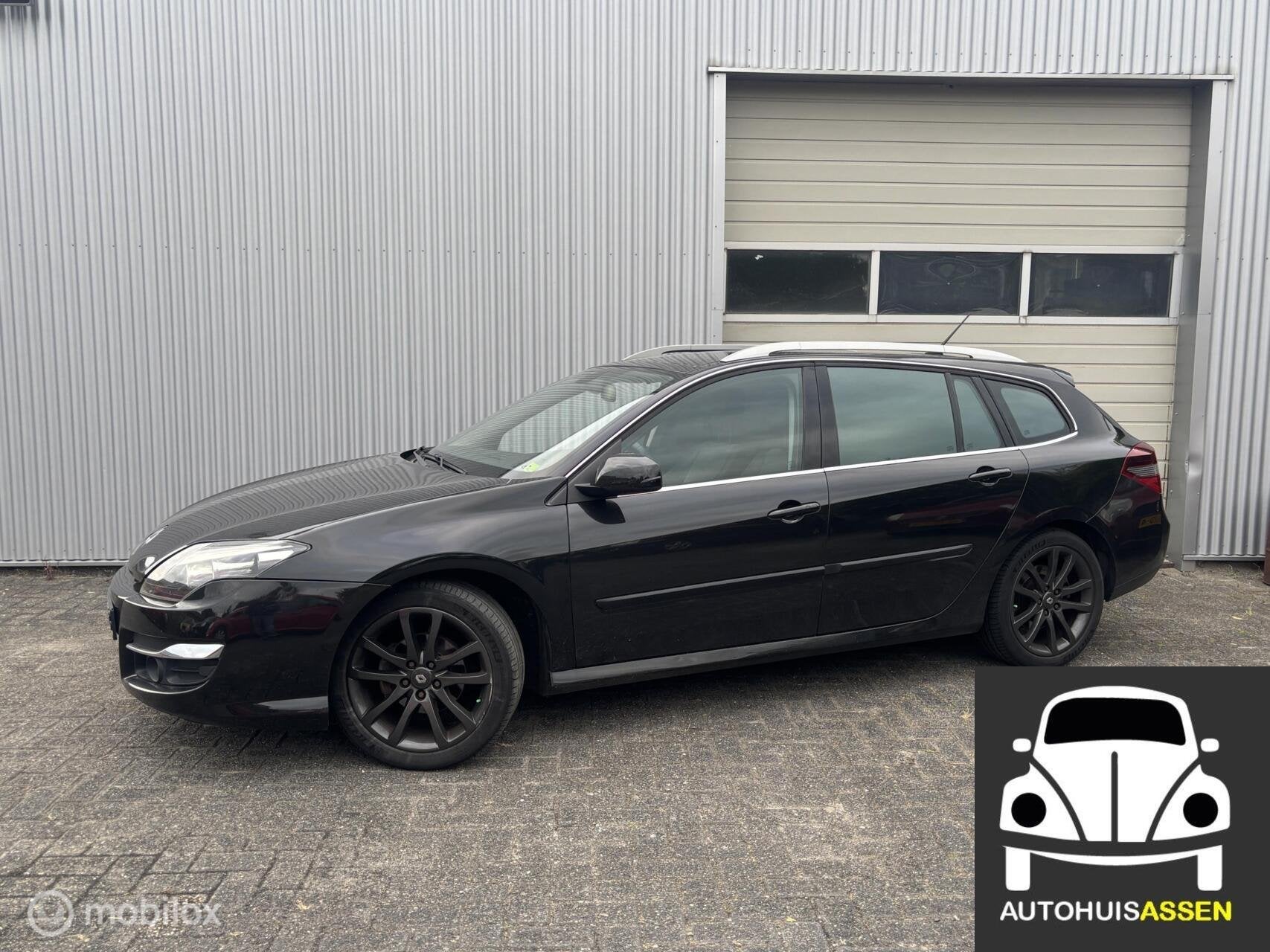 Renault Laguna Estate 1.5 dCi Executive, Gebruikt, 1295 kg, 4 cilinders, Zwart