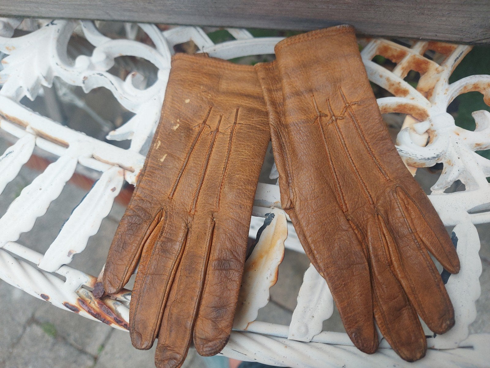 Uniek paar kleine leren Victoriaanse kinder handschoenen, Ophalen of Verzenden