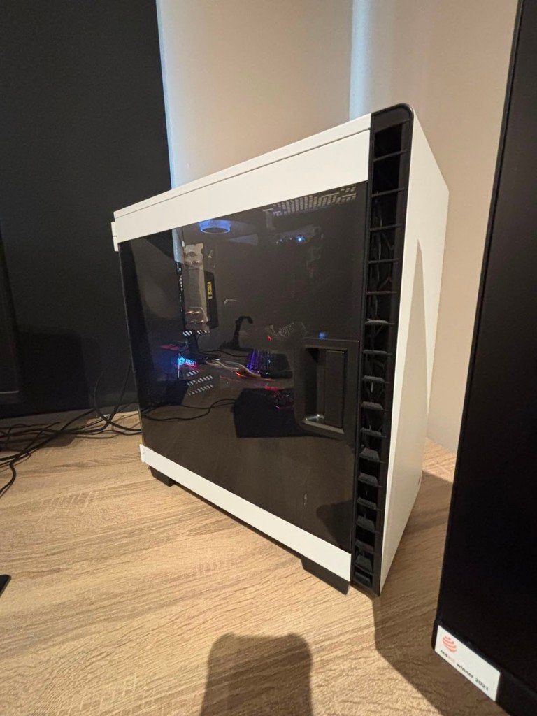 (Gaming) PC - i7-7700K / GTX 1070 8GB / 16GB RAM / NZXT case, Ophalen, Gebruikt, 250GB SSD en 1TB HDD, Gaming