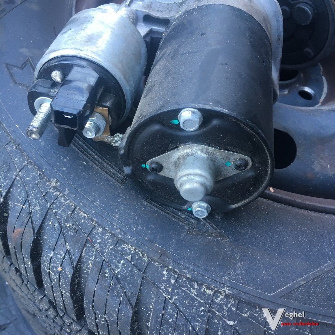 Vw Golf 4 2003  5drs 2.0 B Wagennr 2500056 Startmotor, Gebruikt, -, -, Ophalen of Verzenden