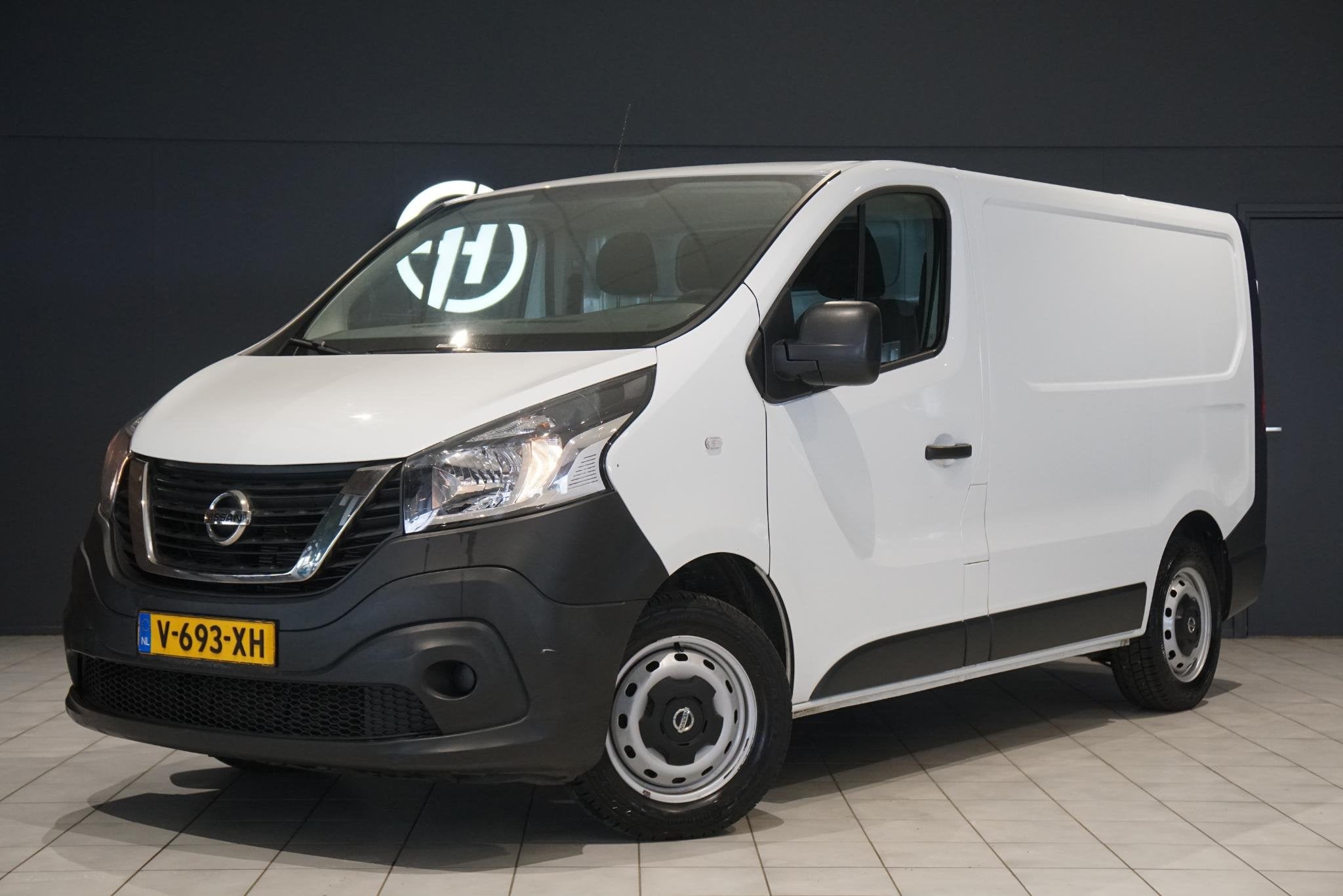 Nissan NV300 1.6 dCi 95 L1H1 Acenta *85.215KM* + EERSTE EIGE, Voorwielaandrijving, Gebruikt, Euro 6, 2000 kg