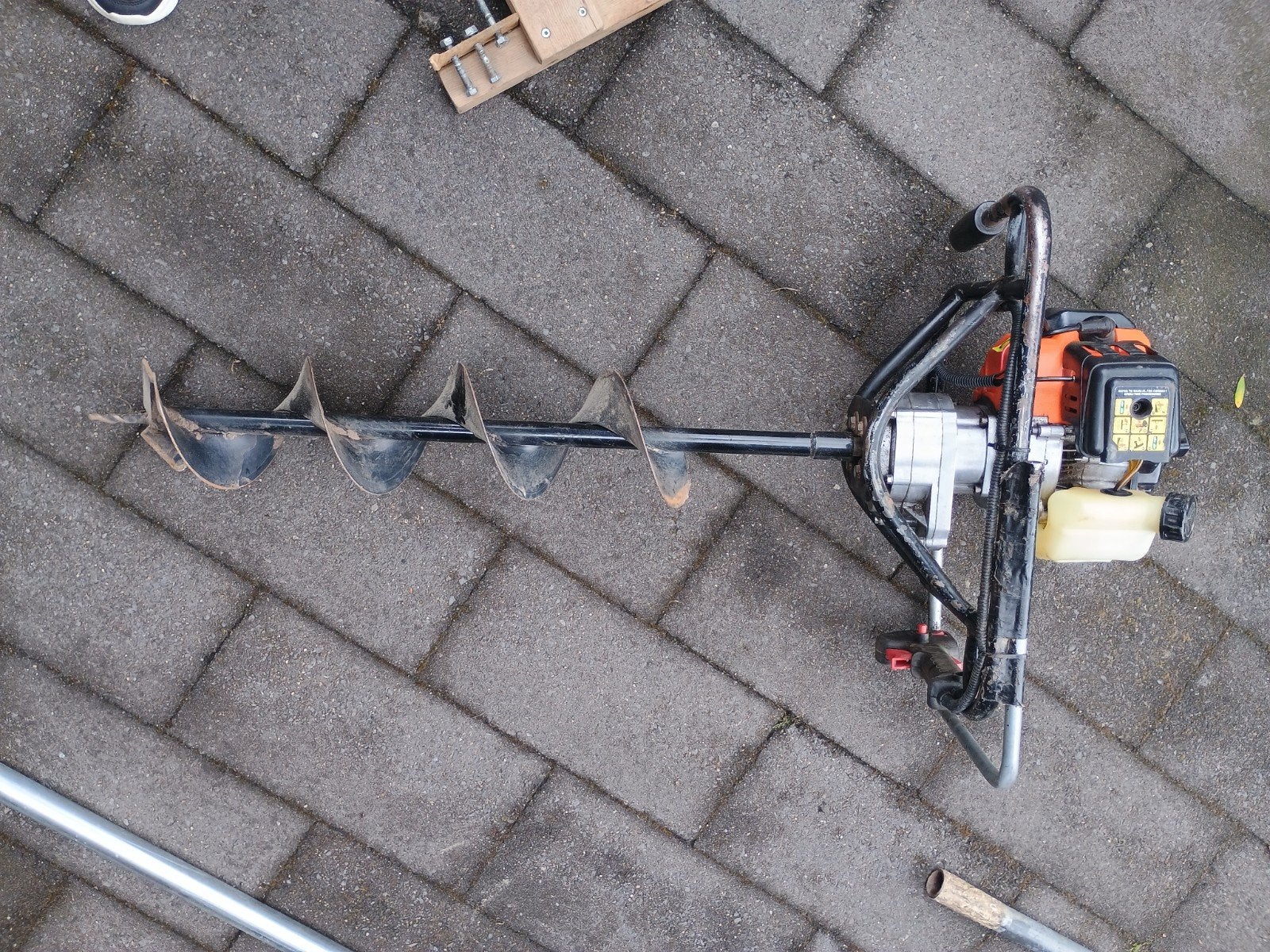 Grondboor op benzine, Ophalen, Gebruikt, Grondboor