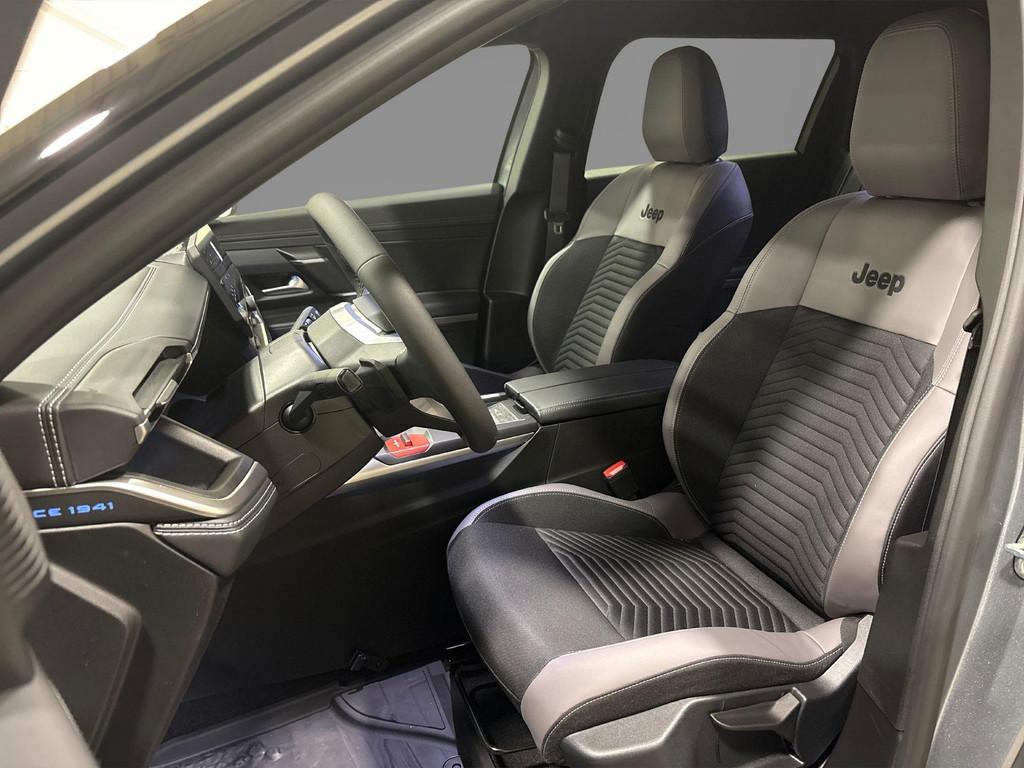 Jeep Compass First Edition 74 kWh | Navigatie | Stoel & Stuu, 12 maanden, Gebruikt, 213 pk, Leder en Stof