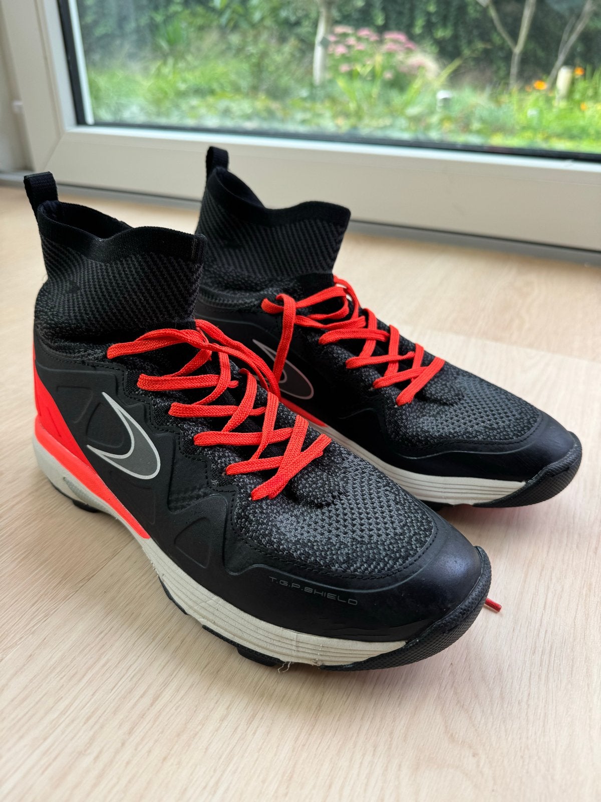 Dita heren hockeyschoenen maat 43 1/3, Sport en Fitness, Ophalen of Verzenden, Zo goed als nieuw, Schoenen