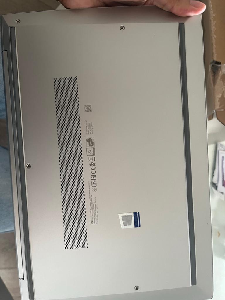 Laptop nieuw refurbished HP EliteBook 840 G7, 2 tot 3 Ghz, Qwerty, 8 GB, Refurbished