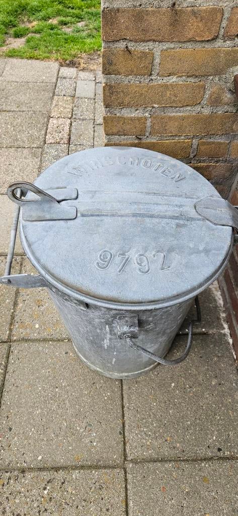 Vintage zinken vuilnisbak, Huis en Inrichting, Ophalen of Verzenden, Gebruikt, Zink, Met deksel