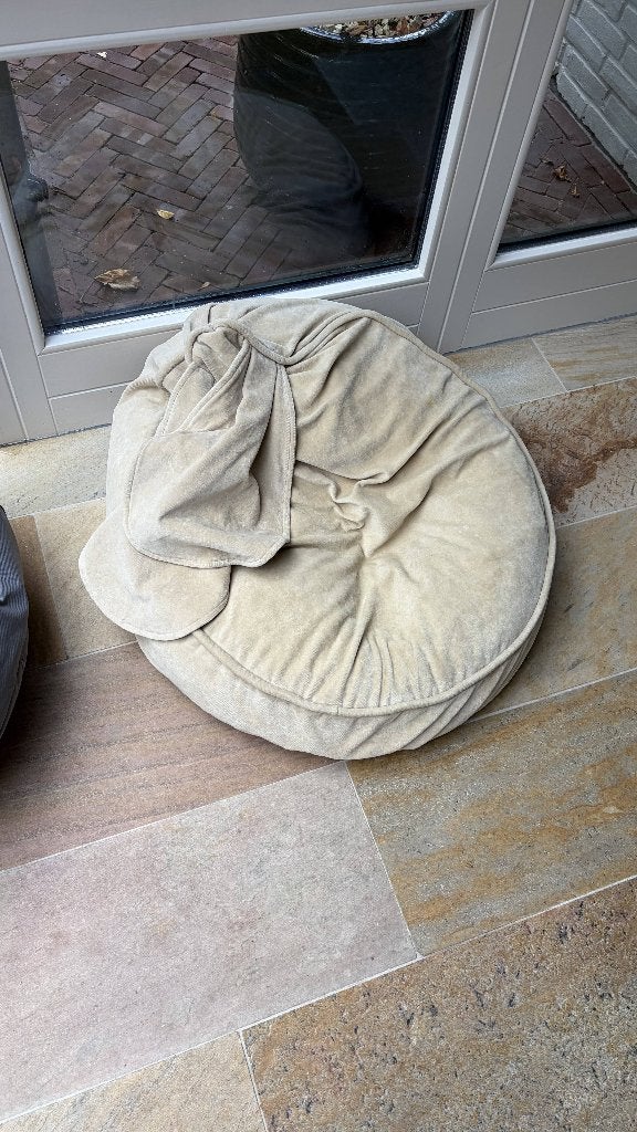 Beige kinderzitzak met oren, Ophalen, Gebruikt