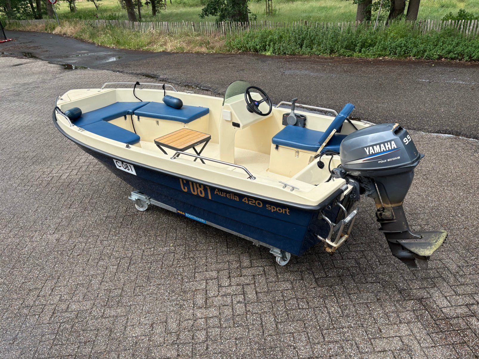 Mooie aurelia 420 sport consoleboot/sloep VAARKLAAR, Watersport en Boten, Vis- en Consoleboten, Ophalen, Benzine