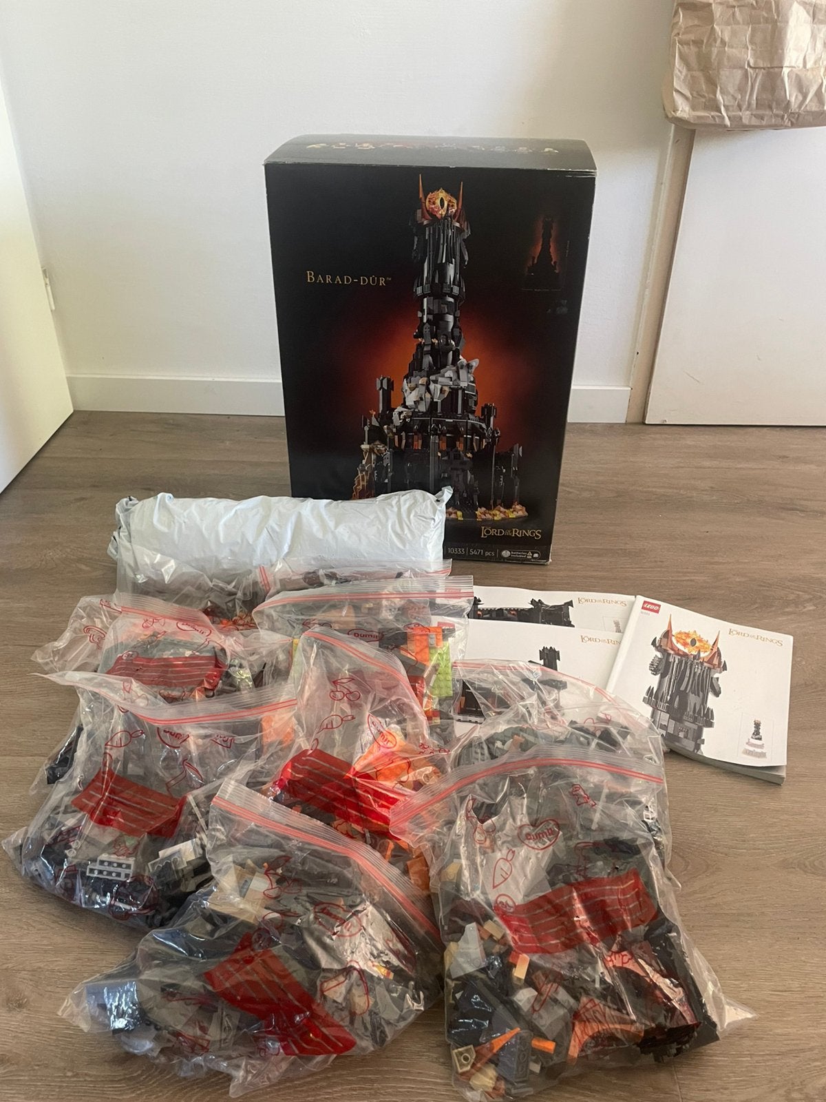 Lego Lord of the Rings 10333 Barad-dur, Ophalen of Verzenden, Zo goed als nieuw