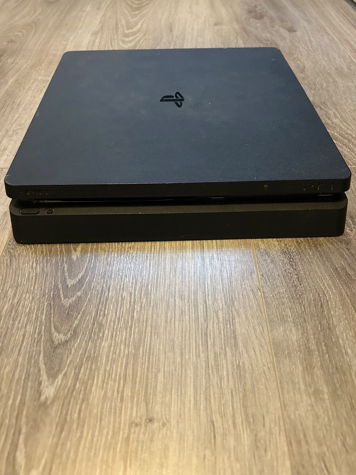 PlayStation 4 Slim 500GB met 4 FIFA games, Ophalen of Verzenden, Zonder controller, Slim, 500 GB