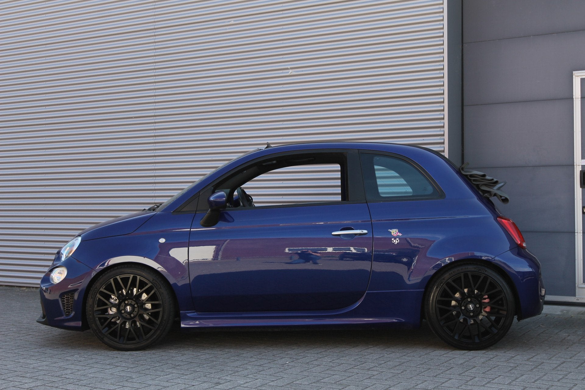Fiat 500C 1.4 T-Jet Abarth 595 I 146 PK I Airco I 42000 km, Voorwielaandrijving, 145 pk, Stof, Gebruikt