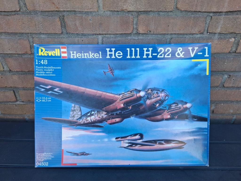 Revell 04502 heinkel he 111 h-22&v-1 vliegtuig, Ophalen of Verzenden, 1:72 tot 1:144, Revell