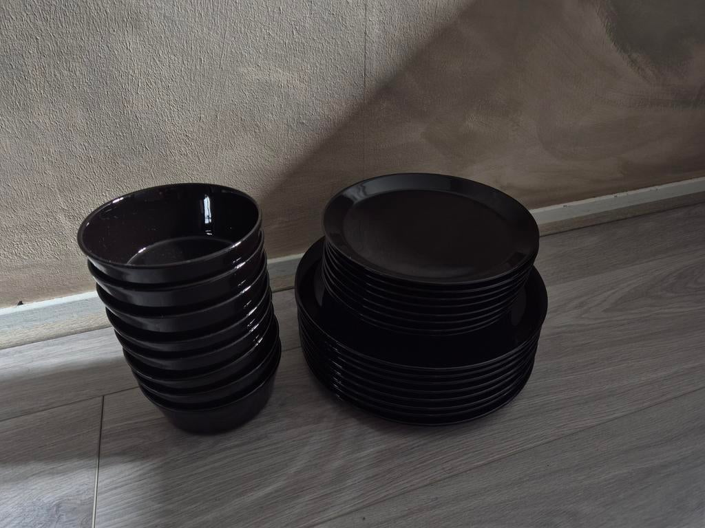 H&M home 3 Delige borden set voor 8 personen!, Ophalen, Zo goed als nieuw, Bord