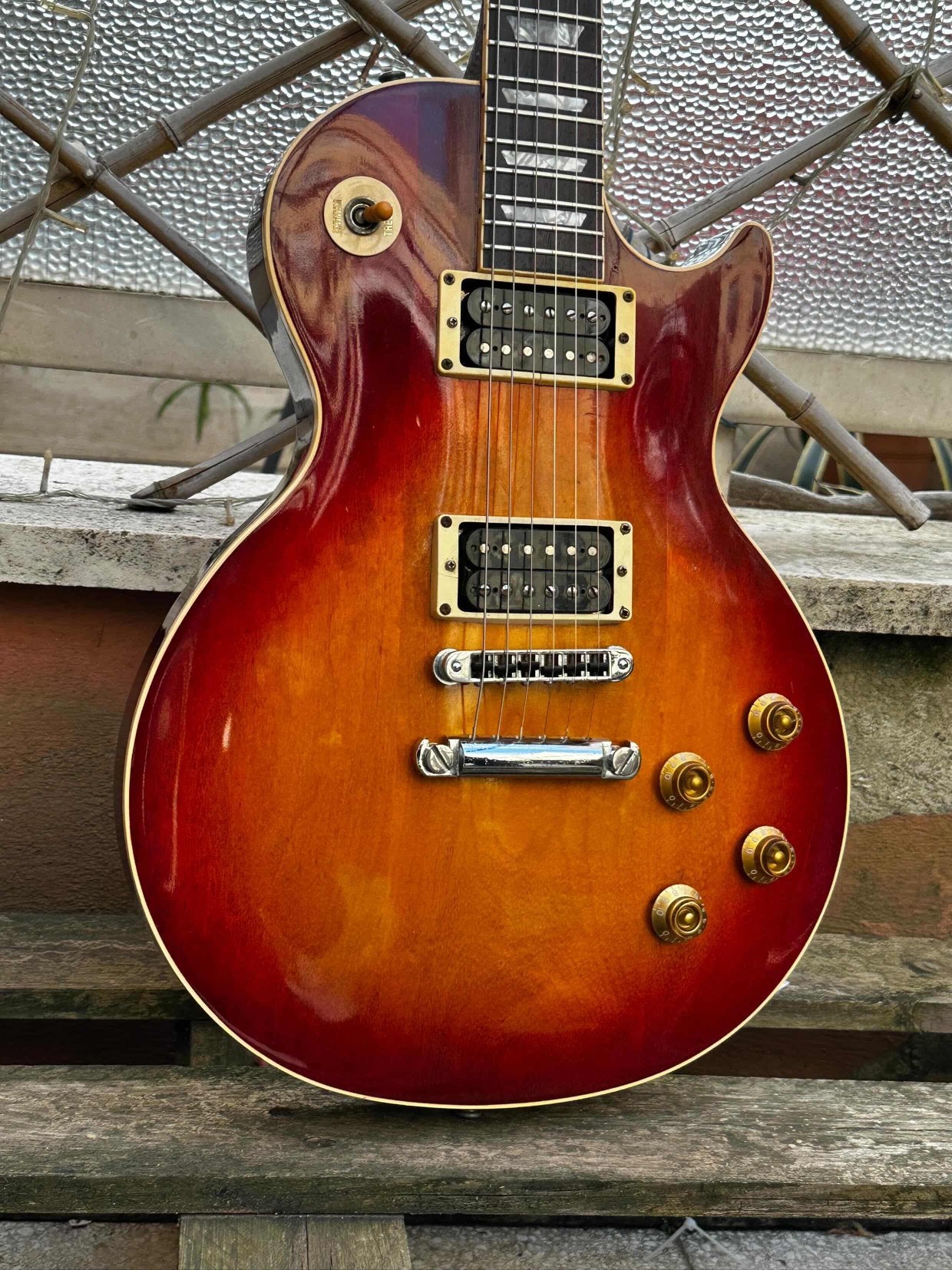 1987 Gibson Les Paul Standard Cherry Sunburst, Slash Jessica, Ophalen, Zo goed als nieuw