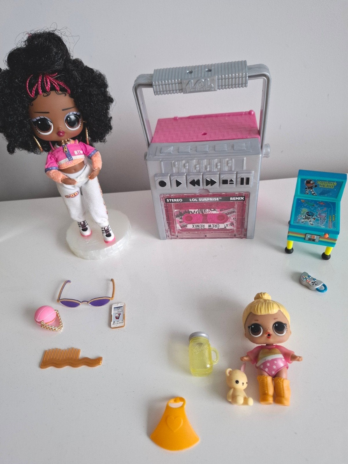 Lol surprise pop TWEENS met accessoires pop spel tafel, Ophalen of Verzenden, Zo goed als nieuw