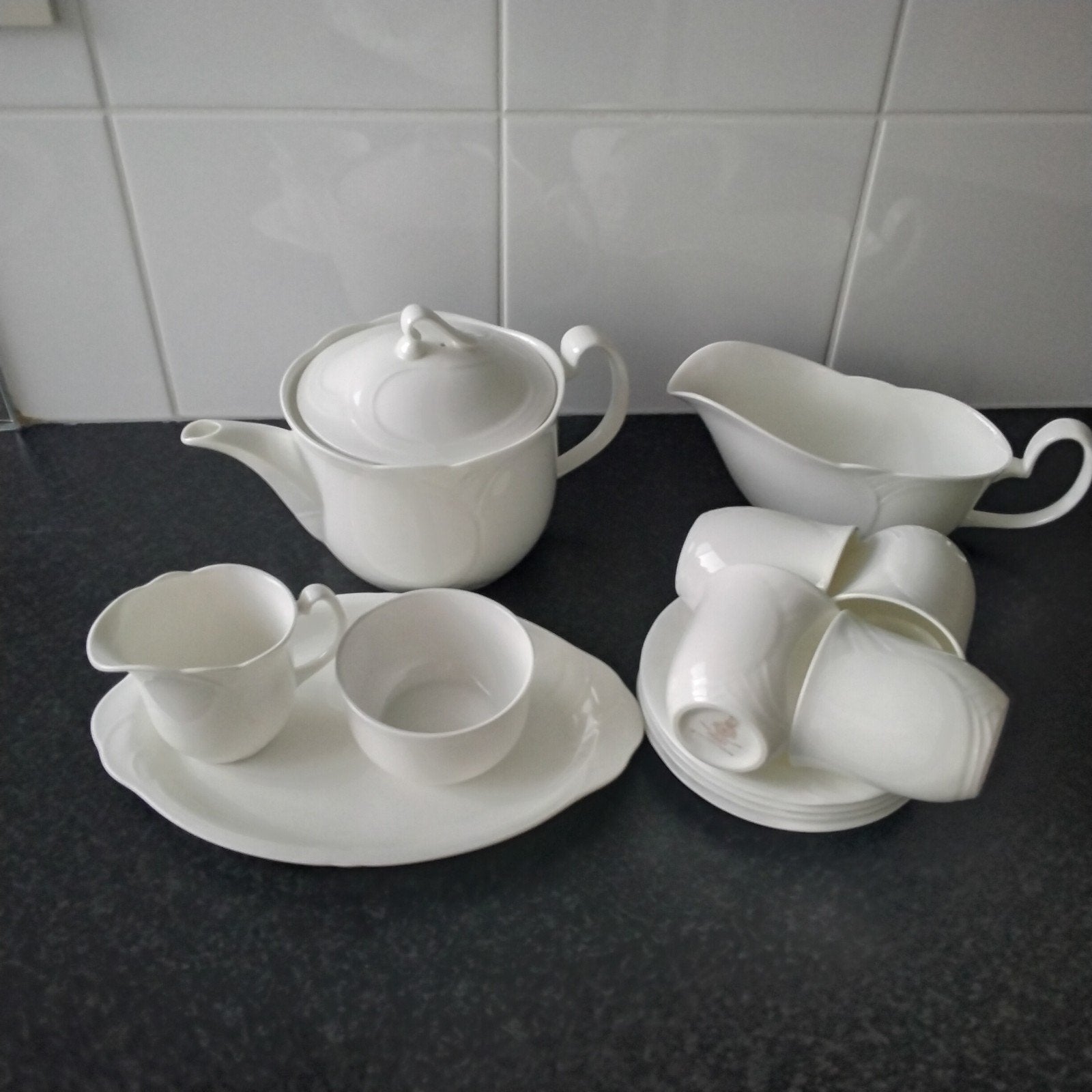 Royal albert/ doulton profile servies, Ophalen of Verzenden, Zo goed als nieuw, Overige stijlen, Kop(pen) en/of Schotel(s)