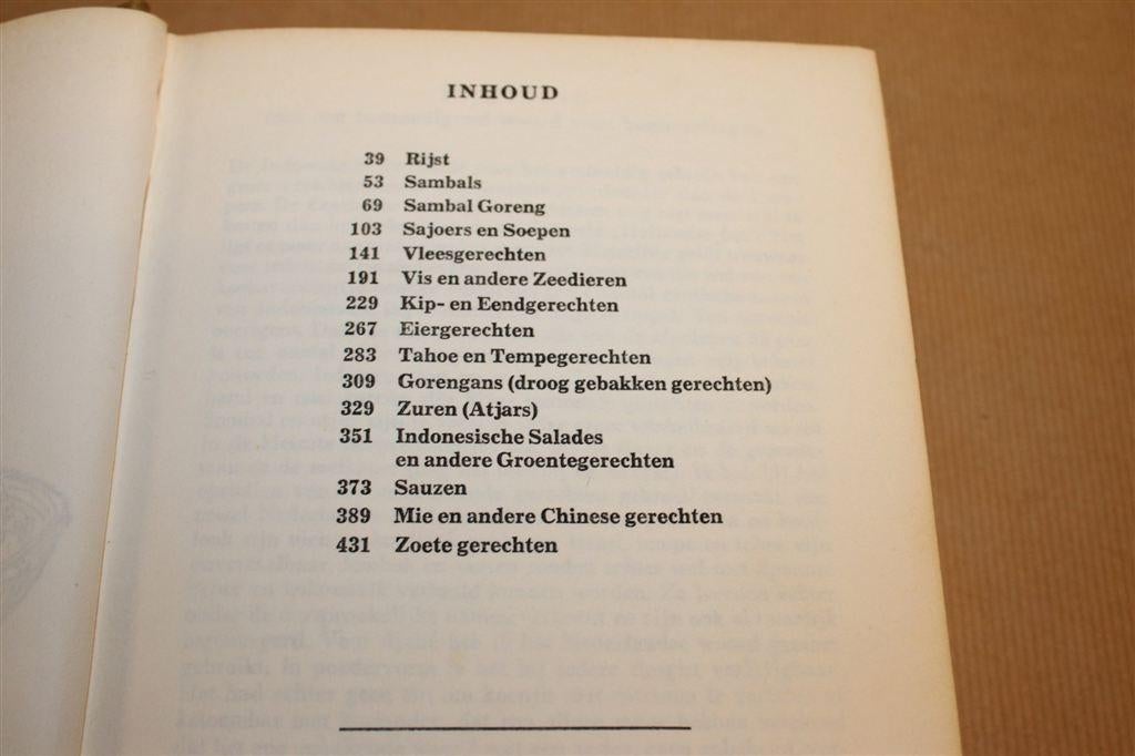 Groot Indonesisch Kookboek — Beb Vuyk — 1e dr 1973 Zeldzaam, Verzenden, Gelezen, Azië en Oosters