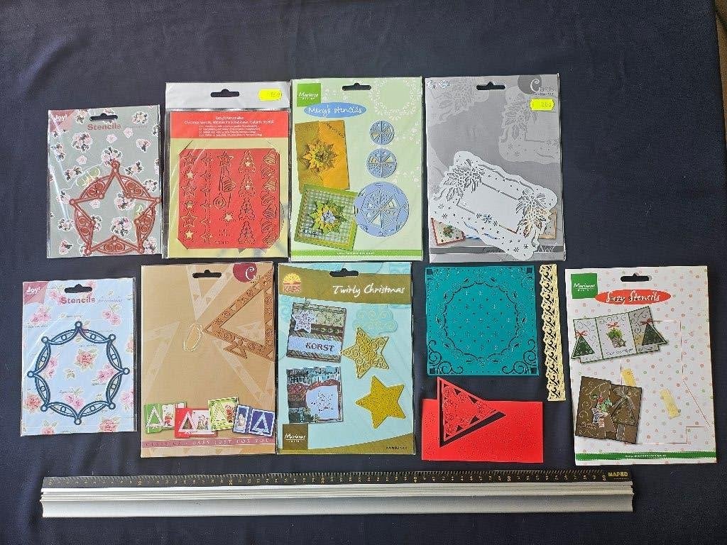 Embossing stencils set 477, Hobby en Vrije tijd, Ophalen of Verzenden, Zo goed als nieuw, Overige thema's, Pons of Mal