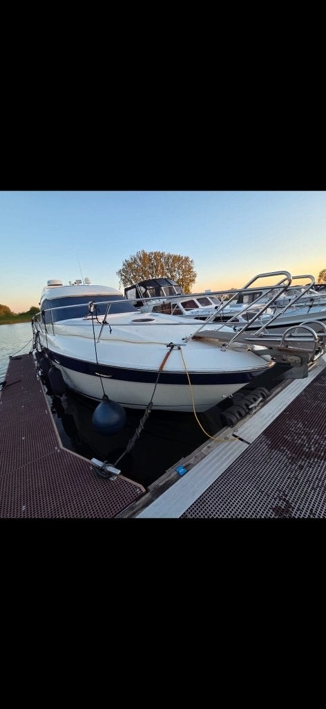 Foto 4 van Bavaria 33 HT Sport
